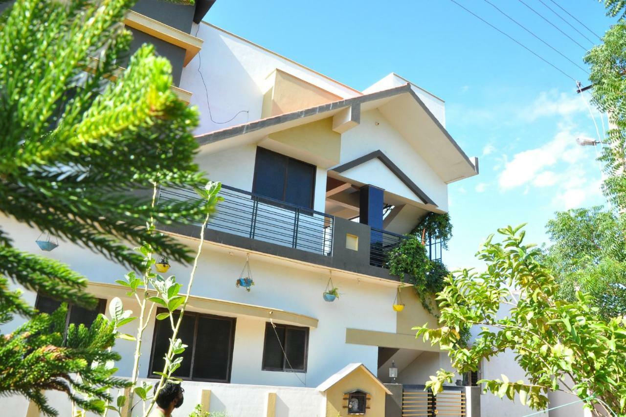 Dream Hampi Villa & Home Stay Buitenkant foto